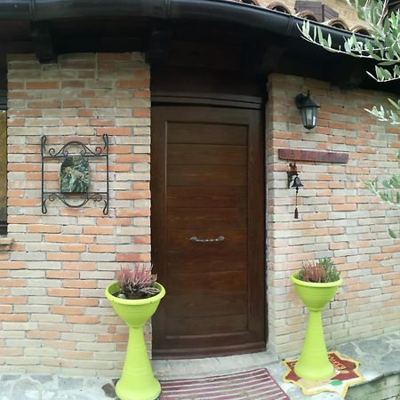 Il Castagneto Bed & Breakfast Camerino Exterior foto